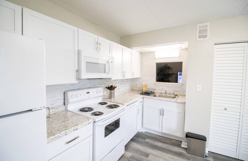 Gulfport Apartment | La Riviere 2 bedroom # 1403