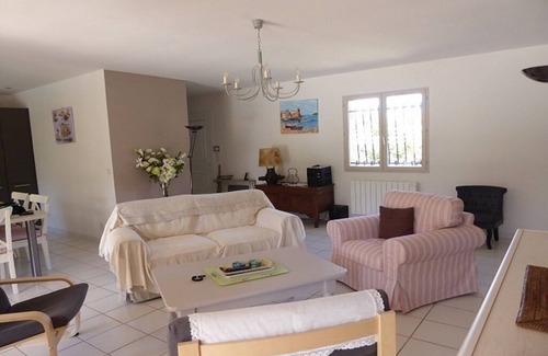 Laroque-des-Alberes Villa | LA Rocanya Villa Classée 4 Avec Chambres Climatisées Piscine Privée Sécurisée