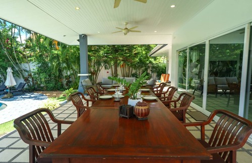Ban Saiyuan Villa | La Romanee - Large 3BR Tropical Garden