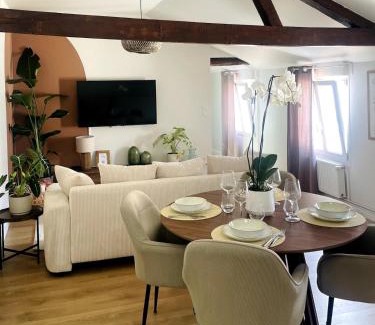 Epernay Apartment | La Rosa