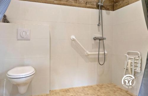 Cosse-le-Vivien House | La Rose Trémière, 6 personnes