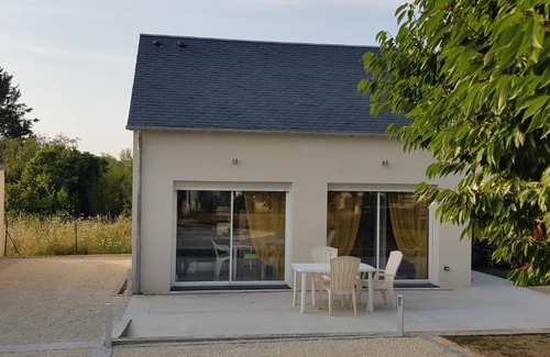 Amboise House | La roseraie