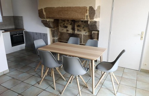 Saint-Mars-la-Reorthe House | La Roseraie à 10min du Puy du fou