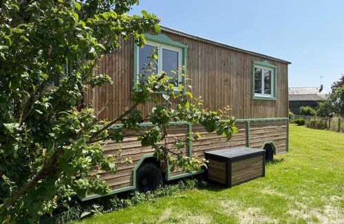 Pontorson Apartment | La Roulotte de Ville Chérel