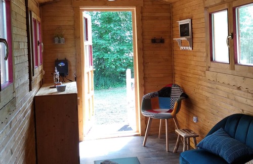 Le Vieil-Bauge House | La Roulotte Du Moulin De Palet 1