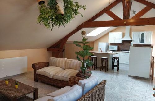 Morangis Apartment | La Ruche