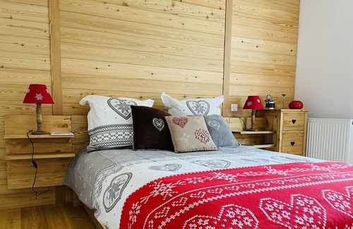 Saint-Pierre-d'Entremont Apartment | La Sabaudia en chartreuse