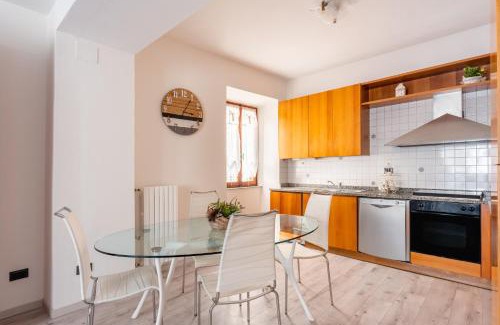 Pistoia Apartment | La Sapienza