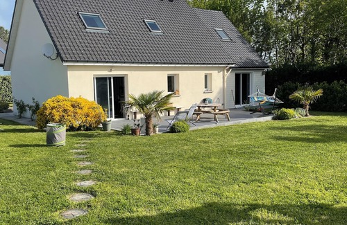 Quiberville House | La Sauge a haven of peace 350m from the sea with a beautiful south-facing garden