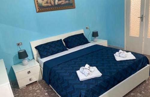 Pizzo Apartment | La scaletta sul mare di Pizzo [ WiFi e Disney+ ]