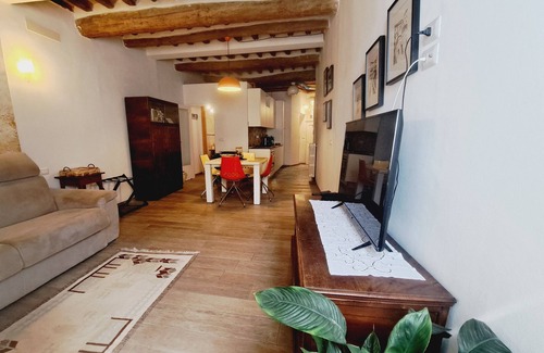 Old Town Apartment | La scalinata apartment - In the historic center of Perugia with emotional bath