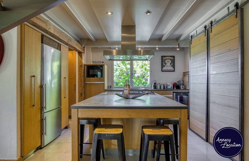 Rovagny House | 🌲 La Scierie d'Angon – Charm just steps from the lake Welcome to La Scierie d’Angon, a property full of character and unique history, nestled between lake and mountains just a short walk from the beaches of Talloires.