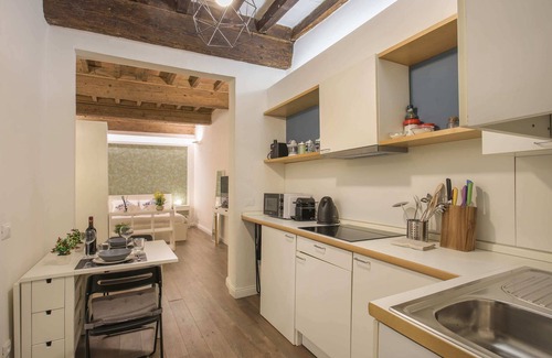 Sant' Ambrogio Apartment | La Sinagoga Suite
