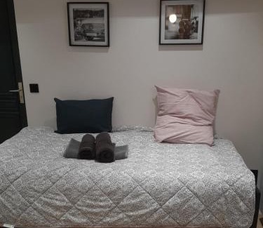 Parchamp–Albert Kahn Apartment | la studette du théâtre