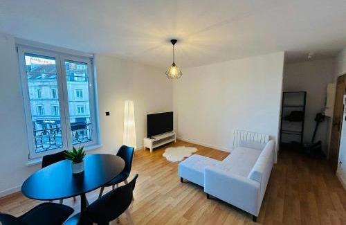 Cernay Apartment | La Suite Carteret Centre-ville
