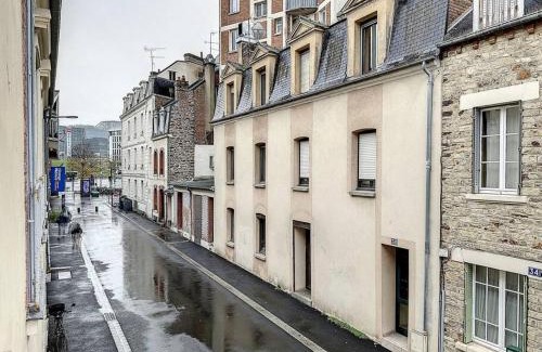 Saint-Helier Apartment | La Suite Duhamel - Au pied de la Gare - Au Calme