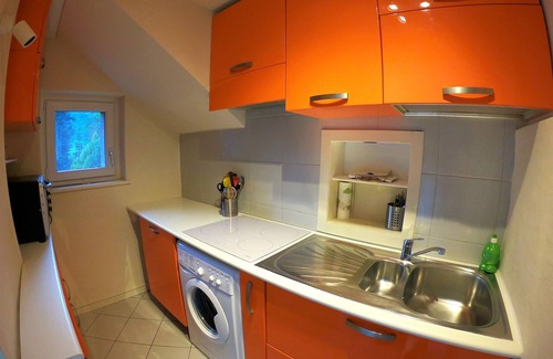 Aosta Apartment | La Tana del Riccio - house with garden on the hill of Aosta