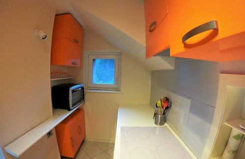 Aosta Apartment | La Tana del Riccio - house with garden on the hill of Aosta