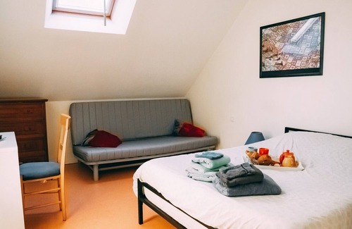 Saint-Nicolas-de-Redon Apartment | La Tanière du Corsaire - Cœur de Ville - Meublé 16 Personnes 120m² 4 Chambres