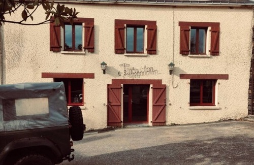 Renac House | La Taverne Bretonne