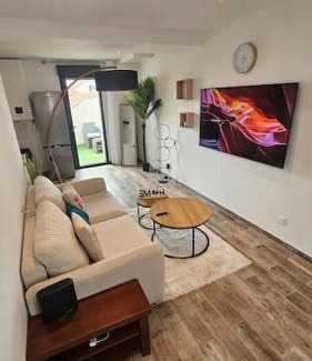 Bezons Apartment | La terrasse de bezons