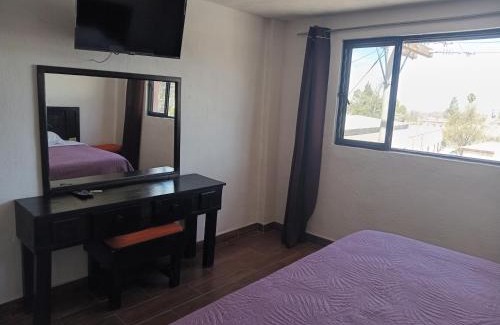 Parras de la Fuente House | La Terraza-Habitación 8