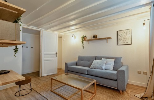 Villenave-d'Ornon House | LA TILLEULERAIE/Villa 8 pers/Parking/Garden