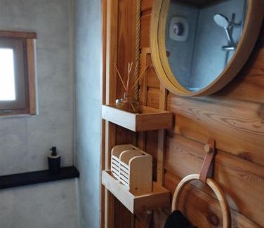 Downtown Angers Boat Rental | La Toue Charme