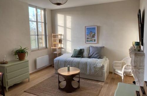 Semur-en-Auxois Apartment | La Tour