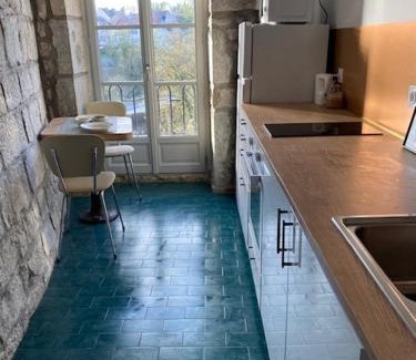 Semur-en-Auxois Apartment | La Tour