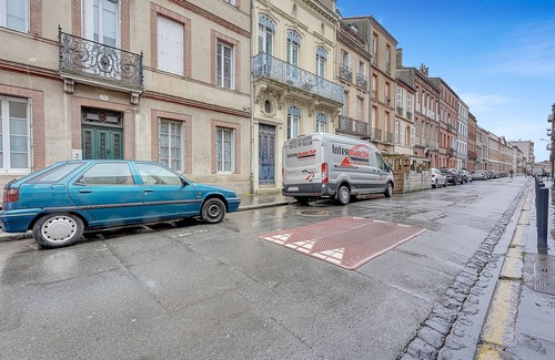 Saint - Michel Apartment | La Tropézienne - Appartement avec terrasse