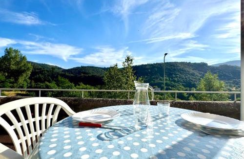 Meyras Apartment | La Vallée Appartement 29 - Thermes Neyras les Bains