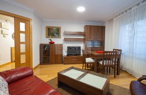 La Corredoria y Ventanielles Apartment | La Ventana De Paco