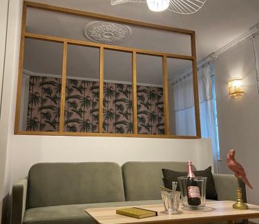 Eu Apartment | LA VERRIÈRE. Les Locations ISAHORA c'est aussi plusieurs appart' de Standing à 2 pas du Château d'Eu, des Falaises du Tréport, de MERS les Bains et aux portes de la BAIE DE SOMME