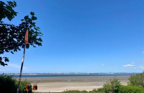 Cricqueboeuf House | La vigie maison les pieds dans l'eau
