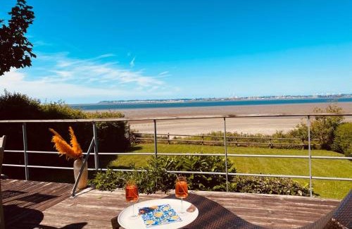 Cricqueboeuf House | La vigie maison les pieds dans l'eau