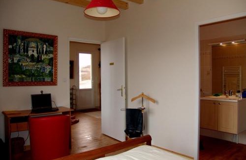 Fuisse Bed & Breakfast | LA VIGNERAIE - SARL Champ Potard