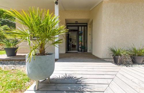 Lombez House | La Villa 103