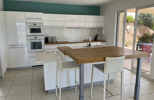 Alata Villa | La Villa Alata Avec vue Imprenable sur la mer