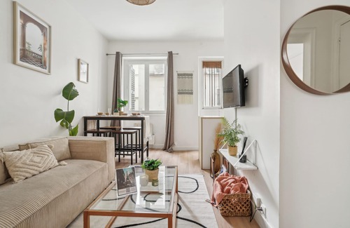 Ternes Apartment | La Villa Bali aux Champs Élysées
