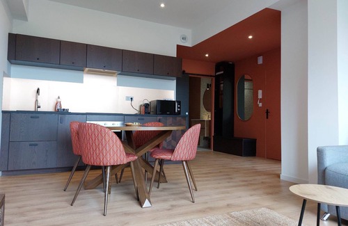 Rodez Apartment | La Villa Bompard 50m² Cœur de Ville Avec Terrasse