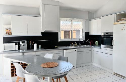 Biscarrosse Villa | La Villa Capucine