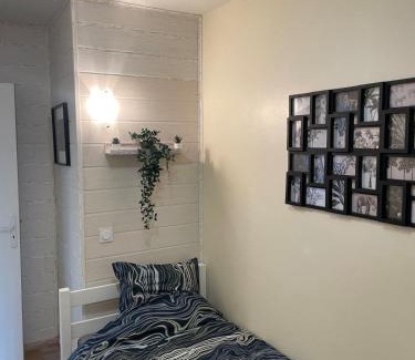 Saint-Come-de-Fresne House | La Villa d'Elisa