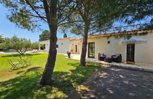 Lezignan-Corbieres House | La Villa Dali