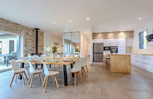 Sizun Villa | La Villa des Légendes 5★ Spa and Swimming Pool