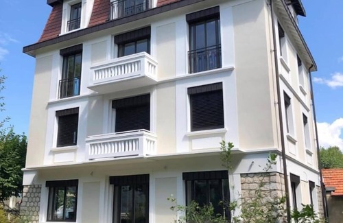 Aix-les-Bains Apartment | LA VILLA DU PETIT PORT - LE PLEIN SUD
