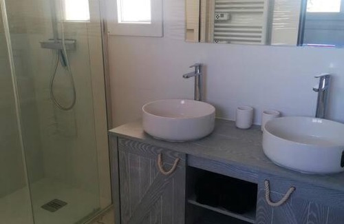 Saint-Aygulf Villa | La Villa du Roc, grandiose, 5mn à pied de la mer