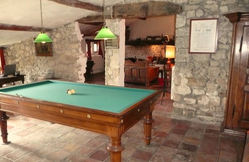 Oppedette House | La villa du Tilleul, authentic Luberon gîte with swimming pool