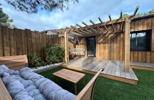 La Palmyre Villa | La Villa Familiale La Palmyre