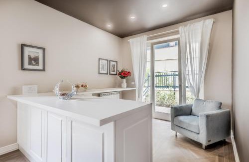 Tivoli House | La Villa